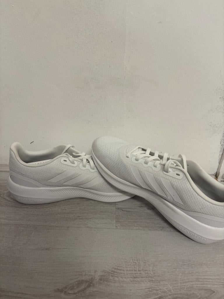 Adidas Cloudfoam Runfalcon 3.0 Wit Maat 44, Ophalen, Zo goed als nieuw, Hardloopschoenen, Adidas