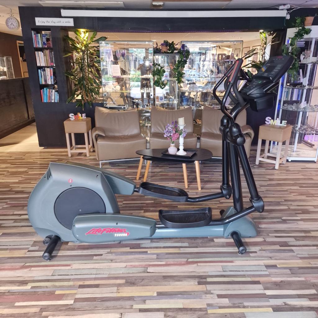Professionele Life Fitness Crosstrainer 9500HR / Next Genera, Ophalen, Benen, Gebruikt, Crosstrainer