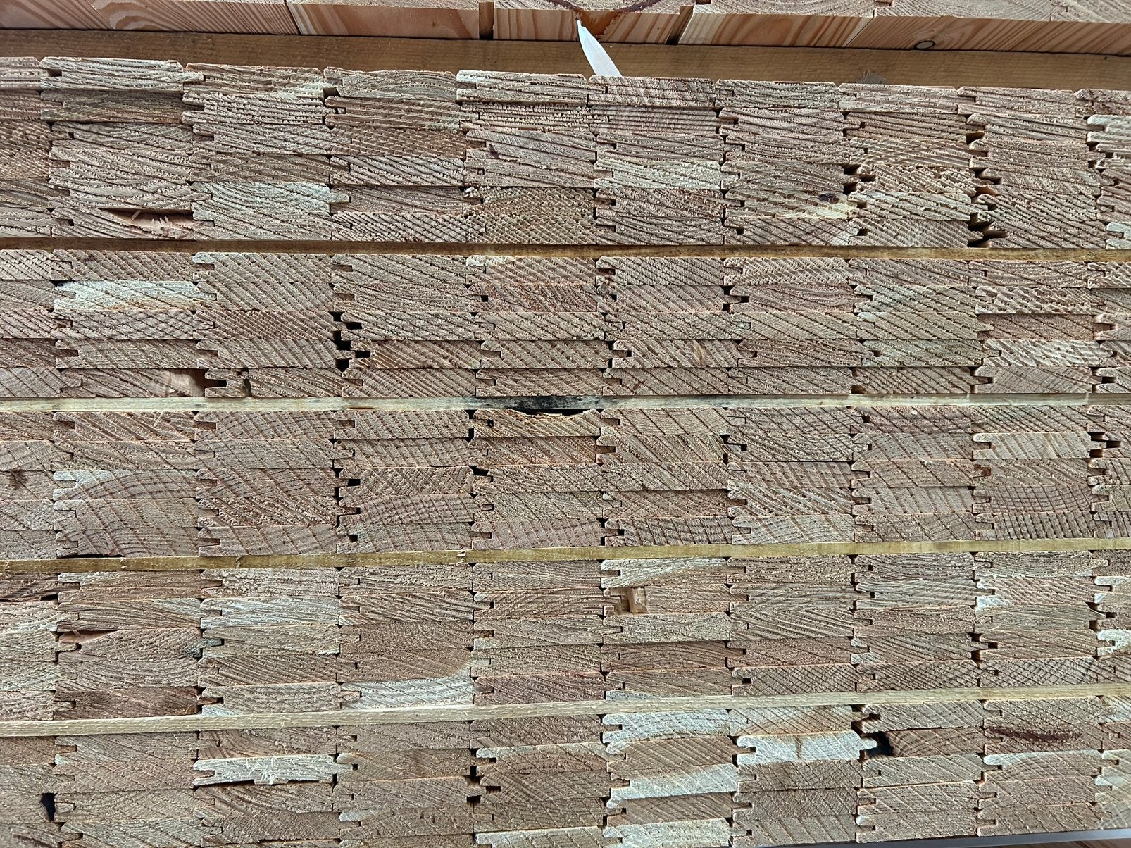 Douglas / lariks mes en groef 18x85mm wb schrootjes visbek, Ophalen, Nieuw, 250 cm of meer, Planken