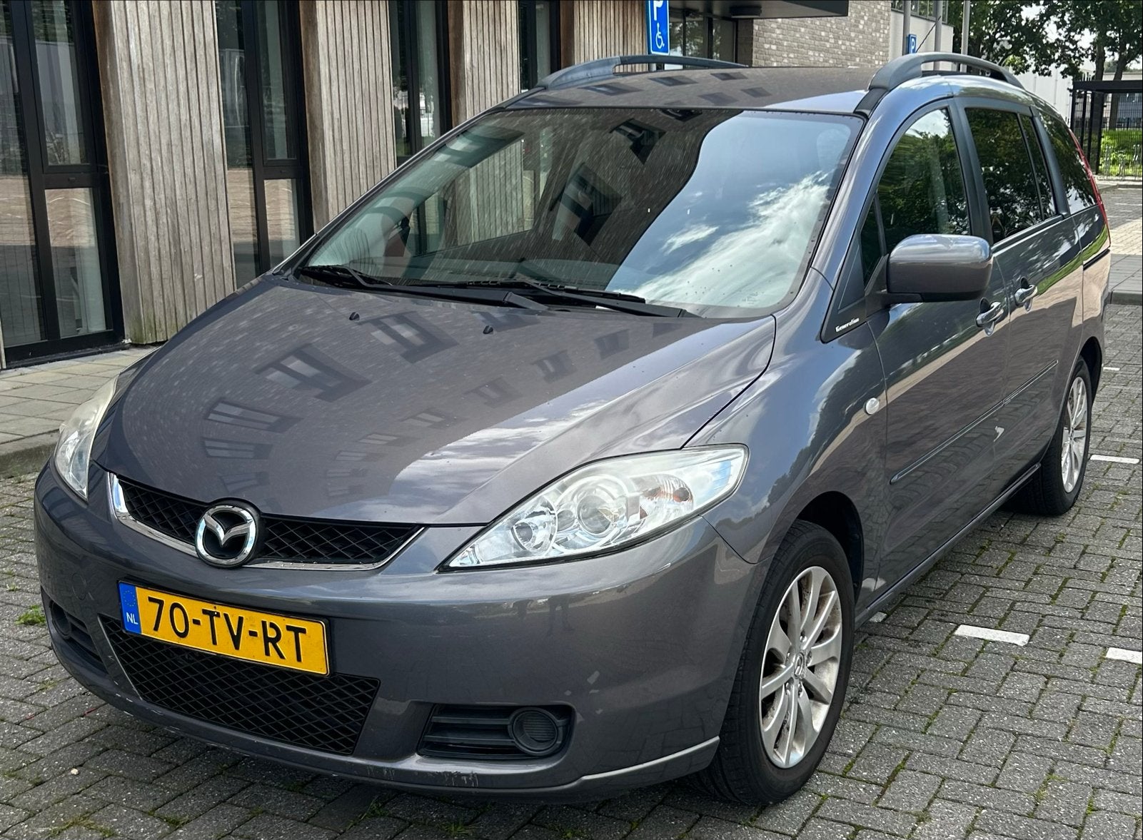 Mazda 5 1.8 Benzine | 7-ZITTER | AIRCO | CLIMATE CONTROL |, Auto's, 1370 kg, 4 cilinders, 7 stoelen, Multifunctioneel stuurwiel