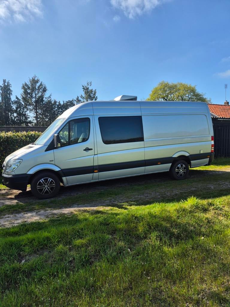 Caravans And Camping Buscamper