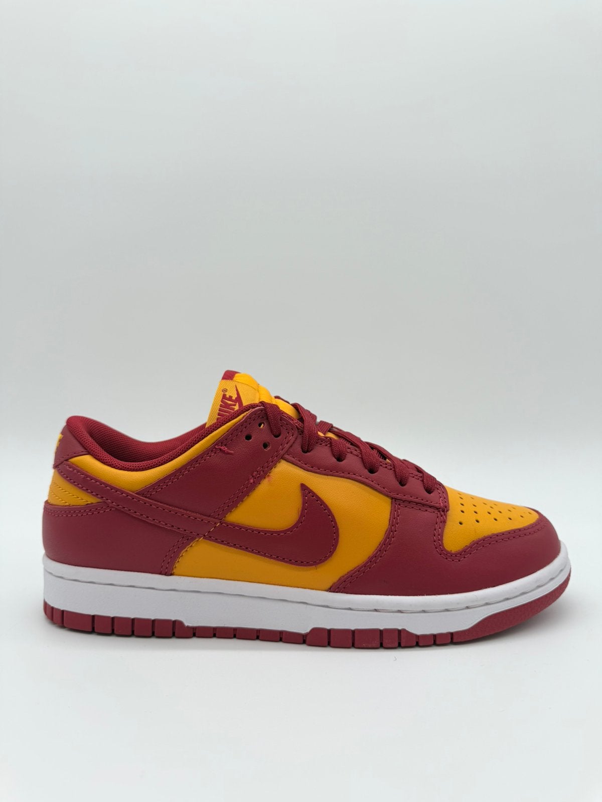 Nike Dunk Low Midas Gold EU 39, Kleding | Dames, Schoenen, Flippr.info@gmail.com, Geel, 1213NL, Nieuw