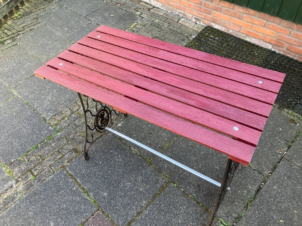 antiek naaimachine tafel + houten latten, Tuin en Terras, Ophalen, Gebruikt, Rechthoekig, Metaal