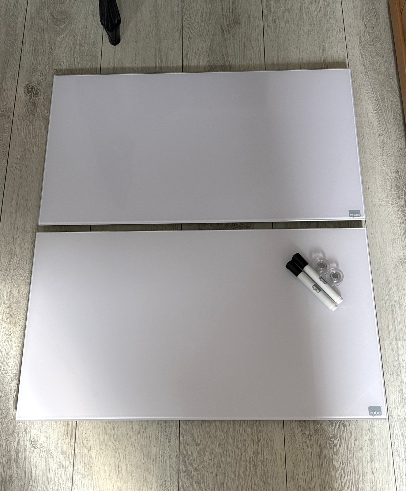 2x Nobo widescreen magneet glasbord 67,7 x 38,1 whiteboard, Huis en Inrichting, Woonaccessoires | Memoborden, Ophalen of Verzenden