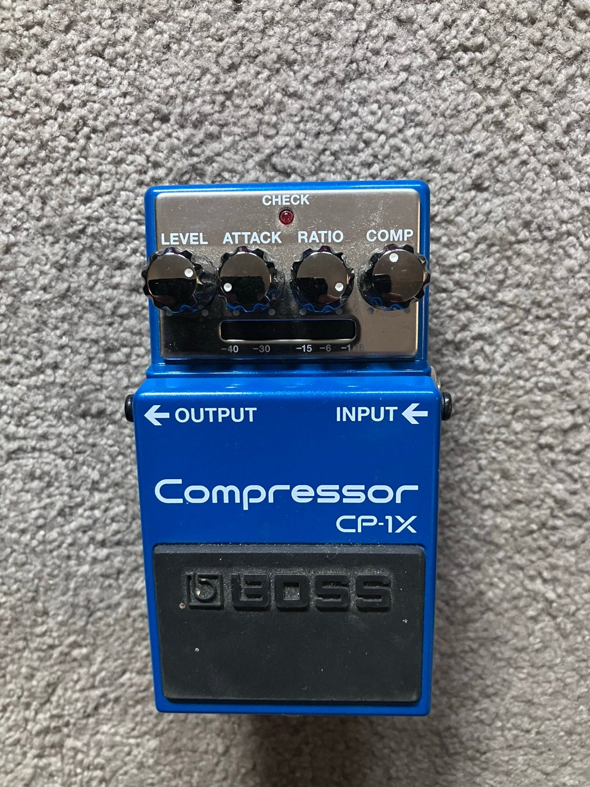 Boss compressor cp-1x, Muziek en Instrumenten, Effecten, Ophalen, Zo goed als nieuw