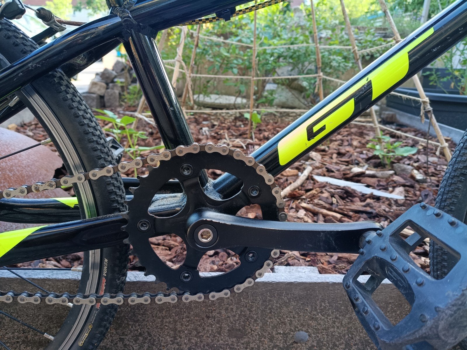GT Mach junior BMX fiets, Ophalen, Gebruikt, Velgrem, 20 tot 24 inch