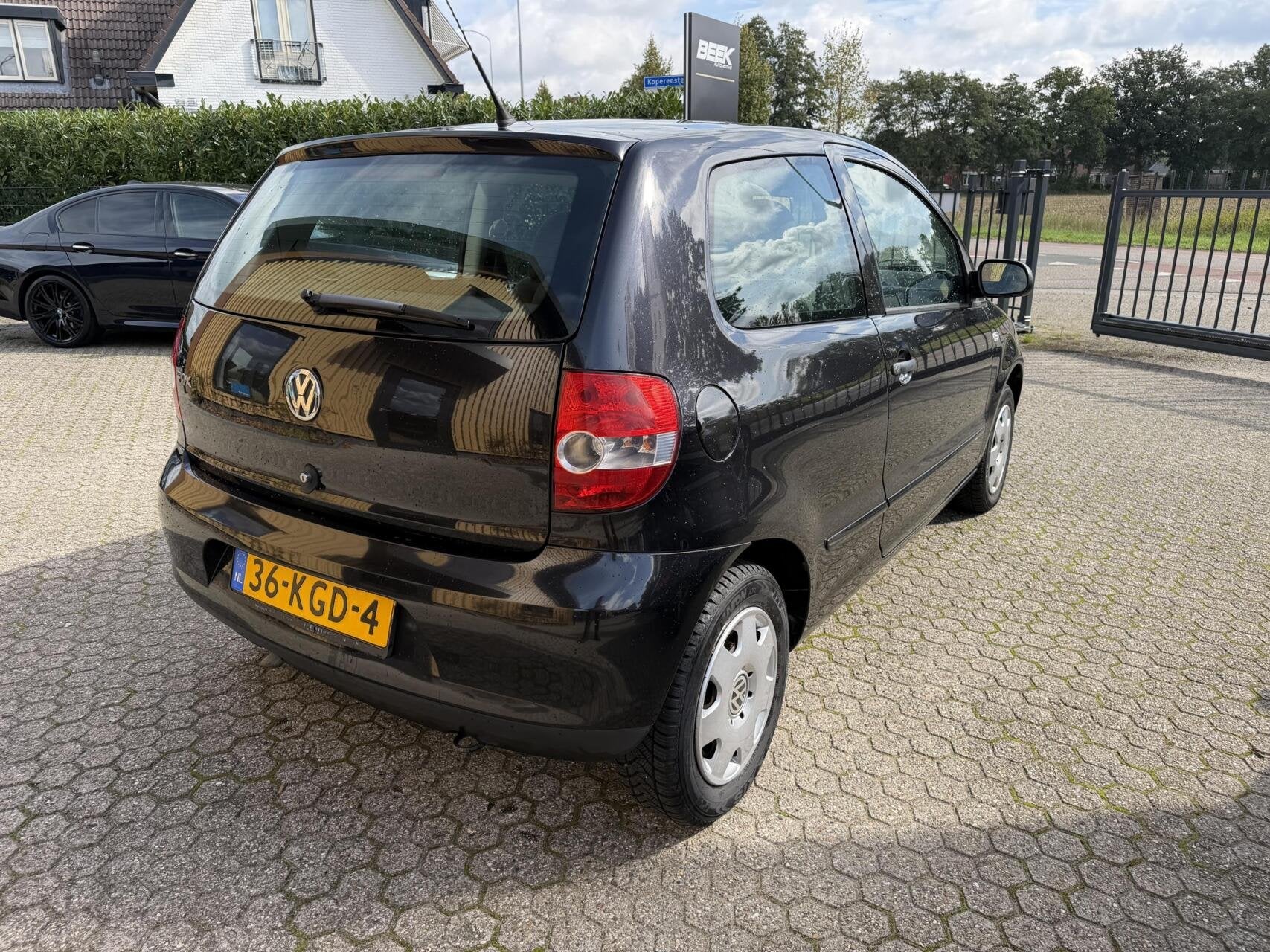 Volkswagen Fox 1.2 Trendline, Auto's, Stof, Zwart, 969 kg, Met garantie (alle)