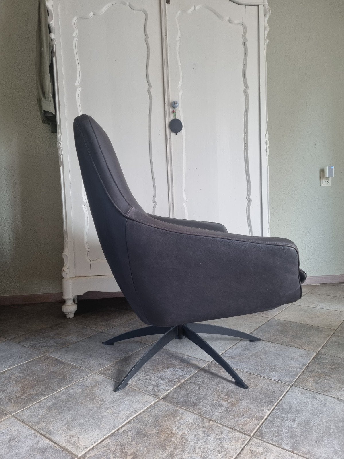 DYKK Specter (Dutch design), Ophalen of Verzenden, Zo goed als nieuw, 75 tot 100 cm, Leer