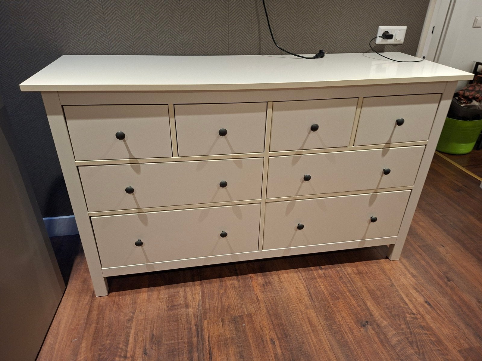 ikea hemnes ladekast/Commode met 8 lades - likje verf nodig, Huis en Inrichting, Ophalen, Gebruikt, 100 tot 150 cm, 5 laden of meer