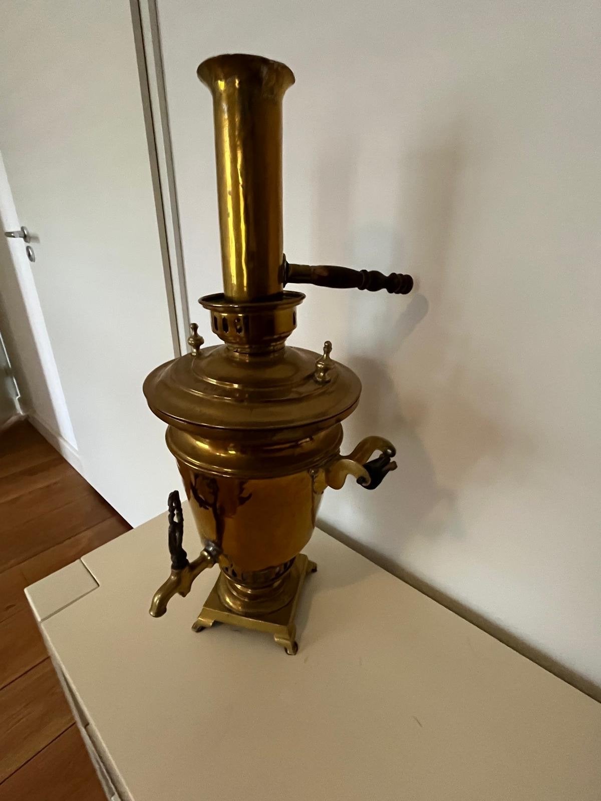 Antieke Russische Samovar - Messing van A.M. Morozov, Ophalen, Koper