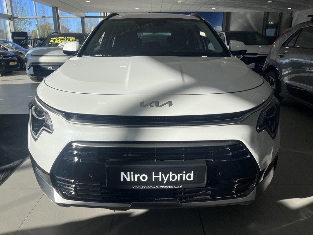 Kia Niro 1.6 GDi Hybrid DynamicLine VOORDEEL! OP VOORRAAD! R, Auto's, Kia, 1374 kg, Euro 6, 129 pk, Leder en Stof