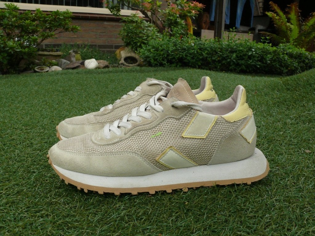 Ghoud sneakers maat 38 als nieuw, Ophalen of Verzenden, Ghoud, Grijs, Sneakers of Gympen
