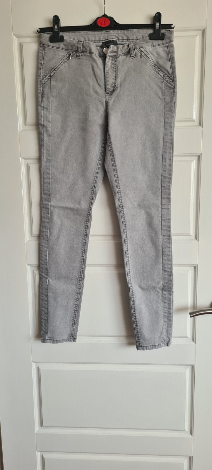Te koop grijze dames broek, merk Yessica (C&A)maat 38, Maat 38/40 (M), Yessica, Ophalen of Verzenden, Zo goed als nieuw