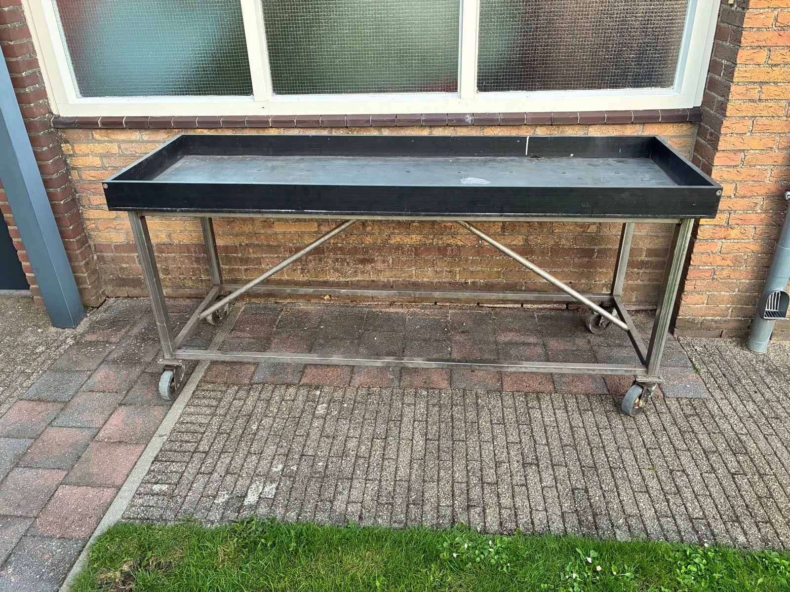 Spoeltafel met RVS Onderstel en Kunststof Bak, Ophalen, Gebruikt