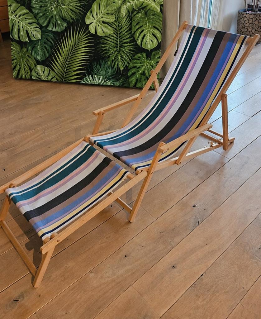 Kleurrijke strandstoel, Tuin en Terras, Ligbedden, Ophalen of Verzenden, Zo goed als nieuw