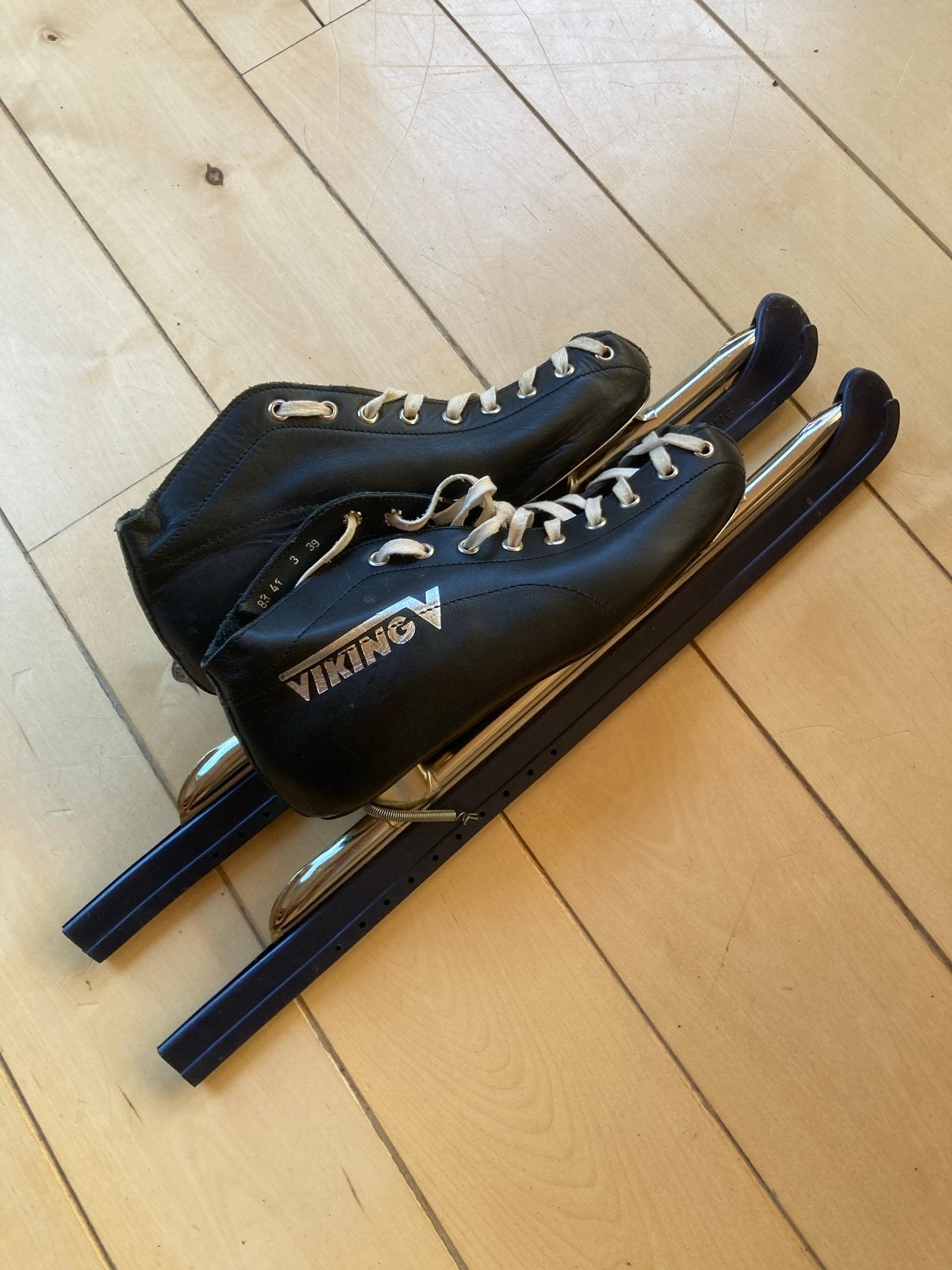 Viking Lage Noren schaatsen, maat 39, Sport en Fitness, Schaatsen, Viking, Gebruikt, Ophalen of Verzenden, Noren