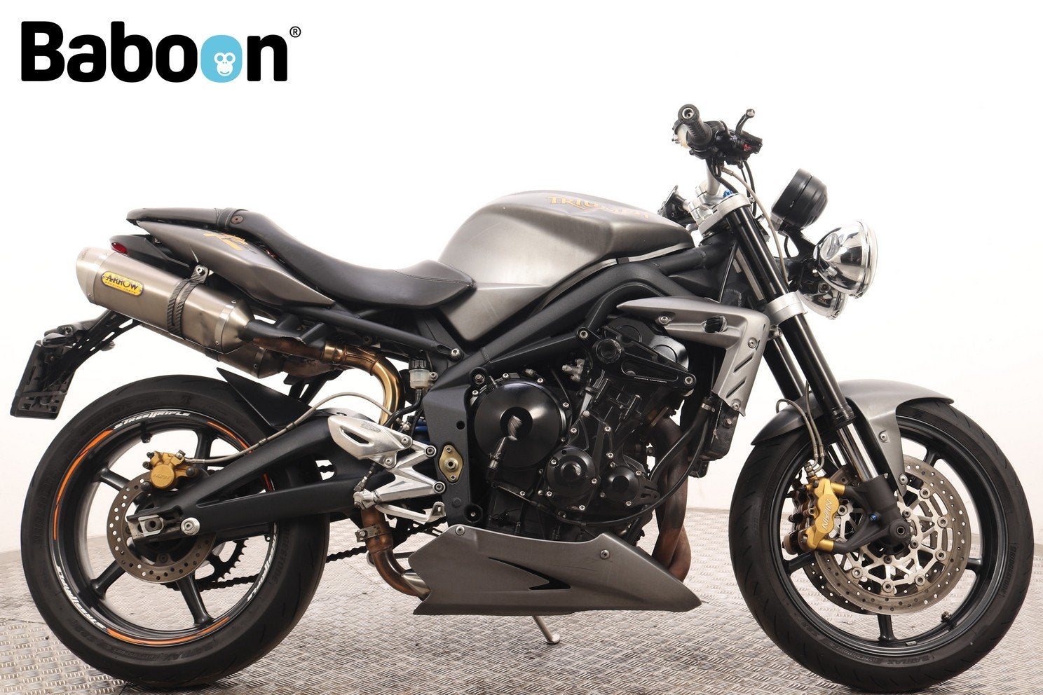 Triumph Street Triple R (bj 2011), 675 cc, Triumph, Gebruikt, Meer dan 35 kW