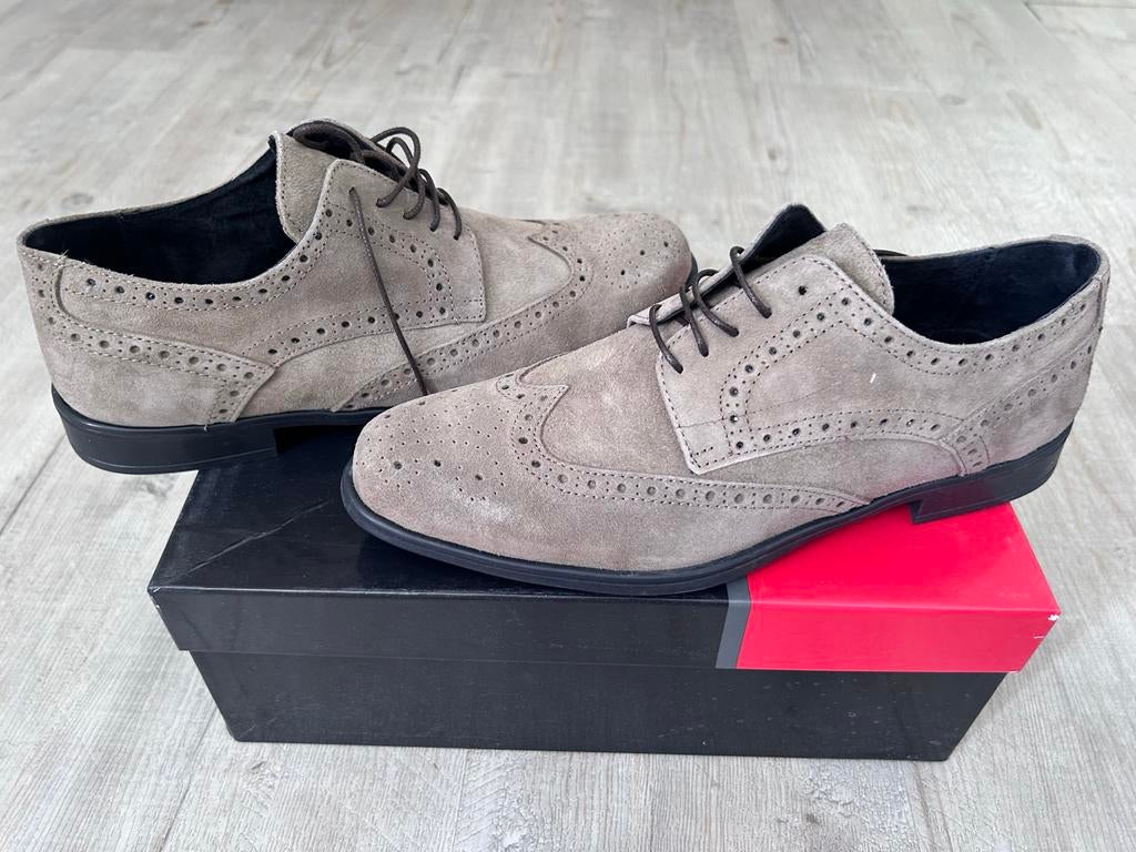 Pierre Cardin Heren Brogues - Taupe Suede - Maat 41, Kleding | Heren, Schoenen, Zo goed als nieuw, Veterschoenen, Overige kleuren