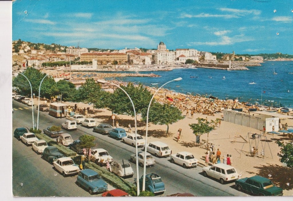 Frankrijk, Frejus met auto's, Citroen 2CV Malles Bombees, Ophalen of Verzenden, 1960 tot 1980, Gelopen, Frankrijk