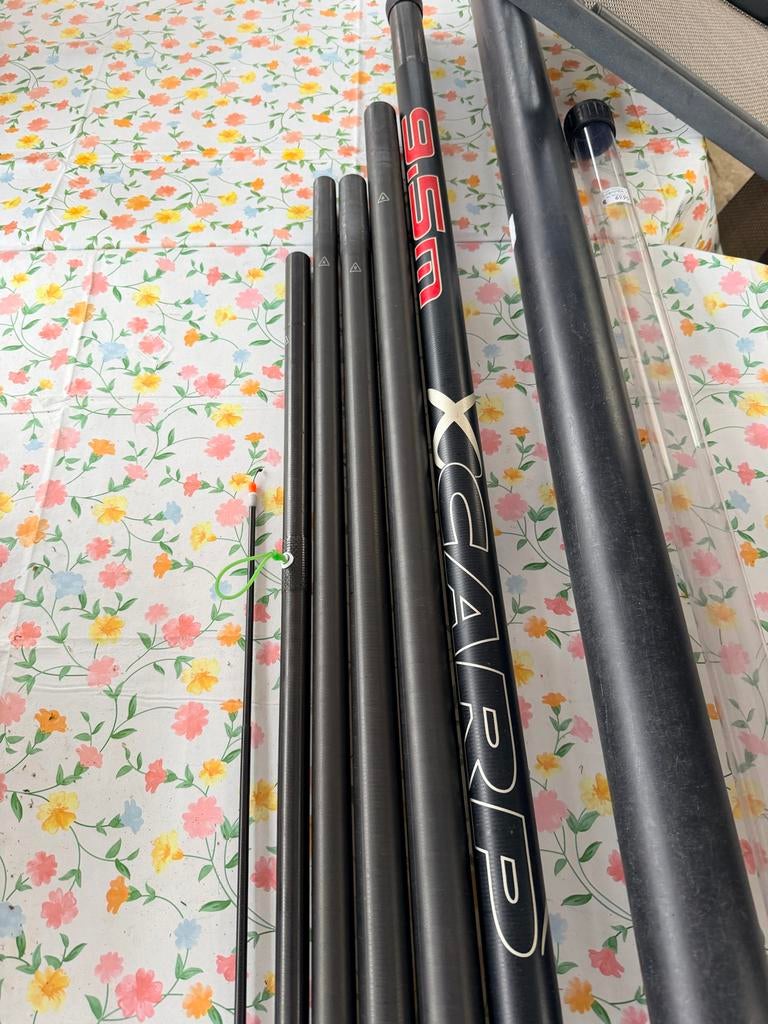 XCARP Matrix Vaste Hengel 9.5m, Ophalen, Zo goed als nieuw, Vaste hengel