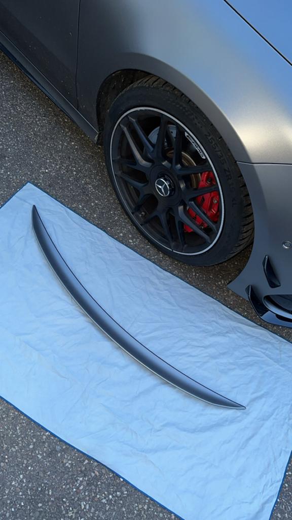 Cla 34 Cla 45 Originele Mercedes Benz AMG spoiler origineel, Achterklep, Mercedes-Benz, Nieuw, Ophalen of Verzenden