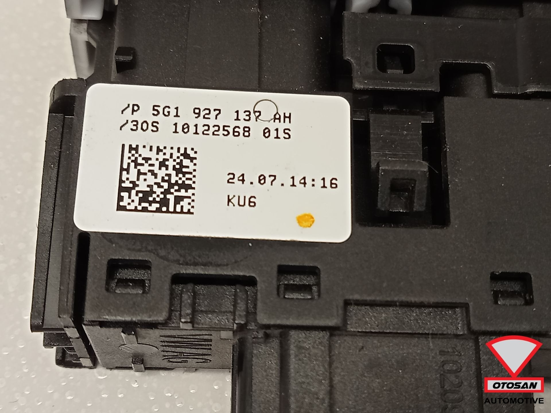 VW Golf 7 GTE Mode E-Mode Schakelaar 5G1927137AH, Gebruikt, Volkswagen, Volkswagen AG, Berliner Ring 2
38440  Wolfsburg, DE