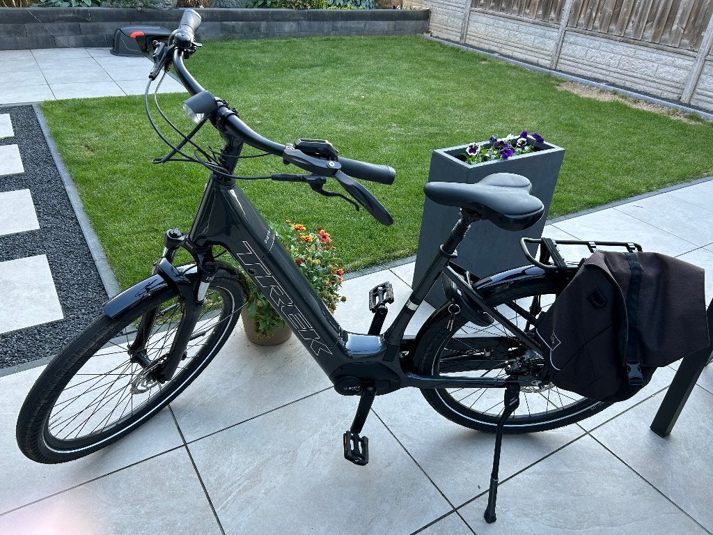 Trek District+ 3 Lowstep | 545 Wh | Slechts 1.200 km, Zo goed als nieuw, 47 tot 51 cm, 50 km per accu of meer, Ophalen