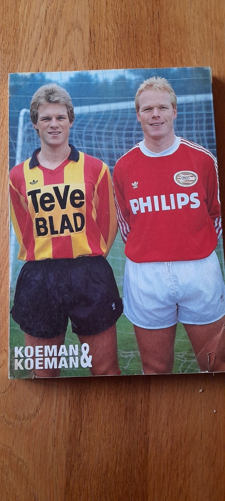Voetbal van Koeman & Koeman, Ophalen of Verzenden, Zo goed als nieuw, Balsport