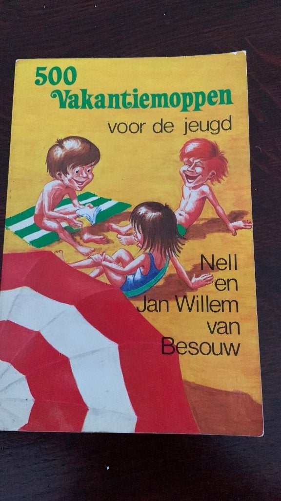 500 vakantiemoppen voor de jeugd, Boeken, Humor, Ophalen of Verzenden, Moppen