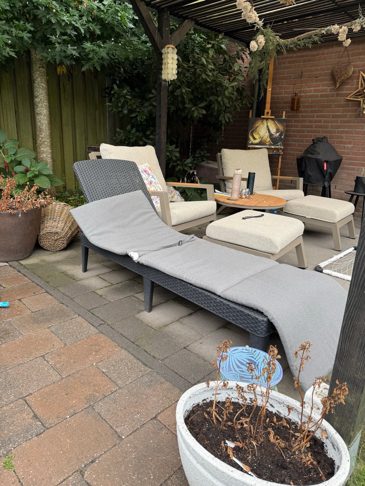 Ligbed met kussen - Comfortabel en verstelbaar, Ophalen, Gebruikt, Wicker, Verstelbaar