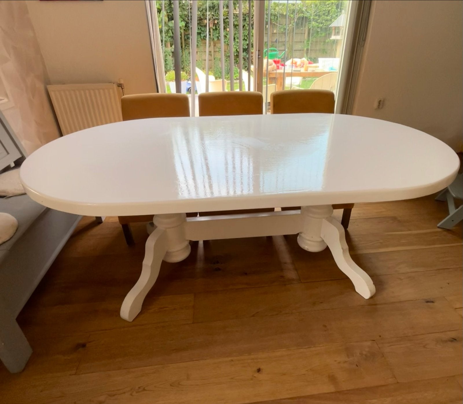 Ovale massief houten eettafel 200x110 - klassieke poten, Huis en Inrichting, Ophalen, Gebruikt, 100 tot 150 cm, 200 cm of meer