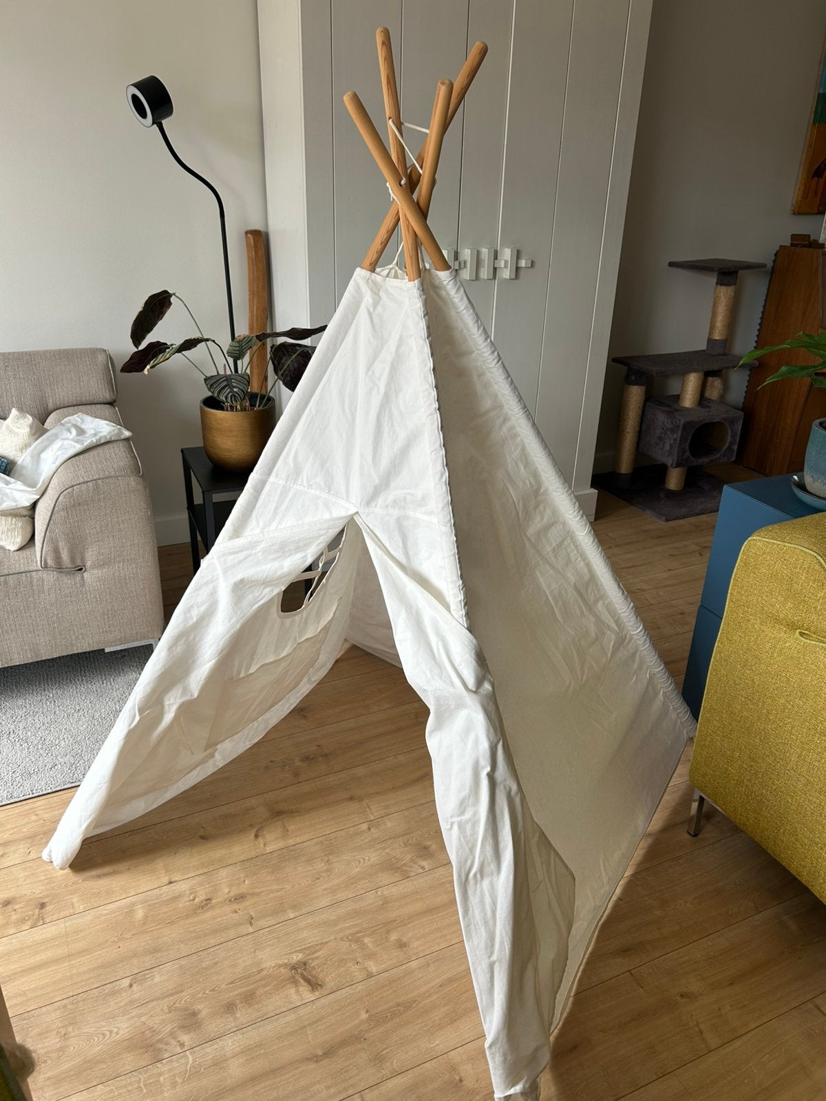 Tipi speeltent in zeer goede staat (100% katoen en hout), Ophalen, Zo goed als nieuw