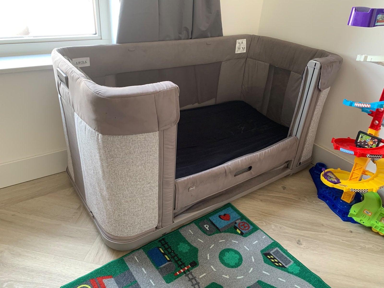 Chicco next 2 me forever, Kinderen en Baby's, Ophalen, Gebruikt, Reisbedje