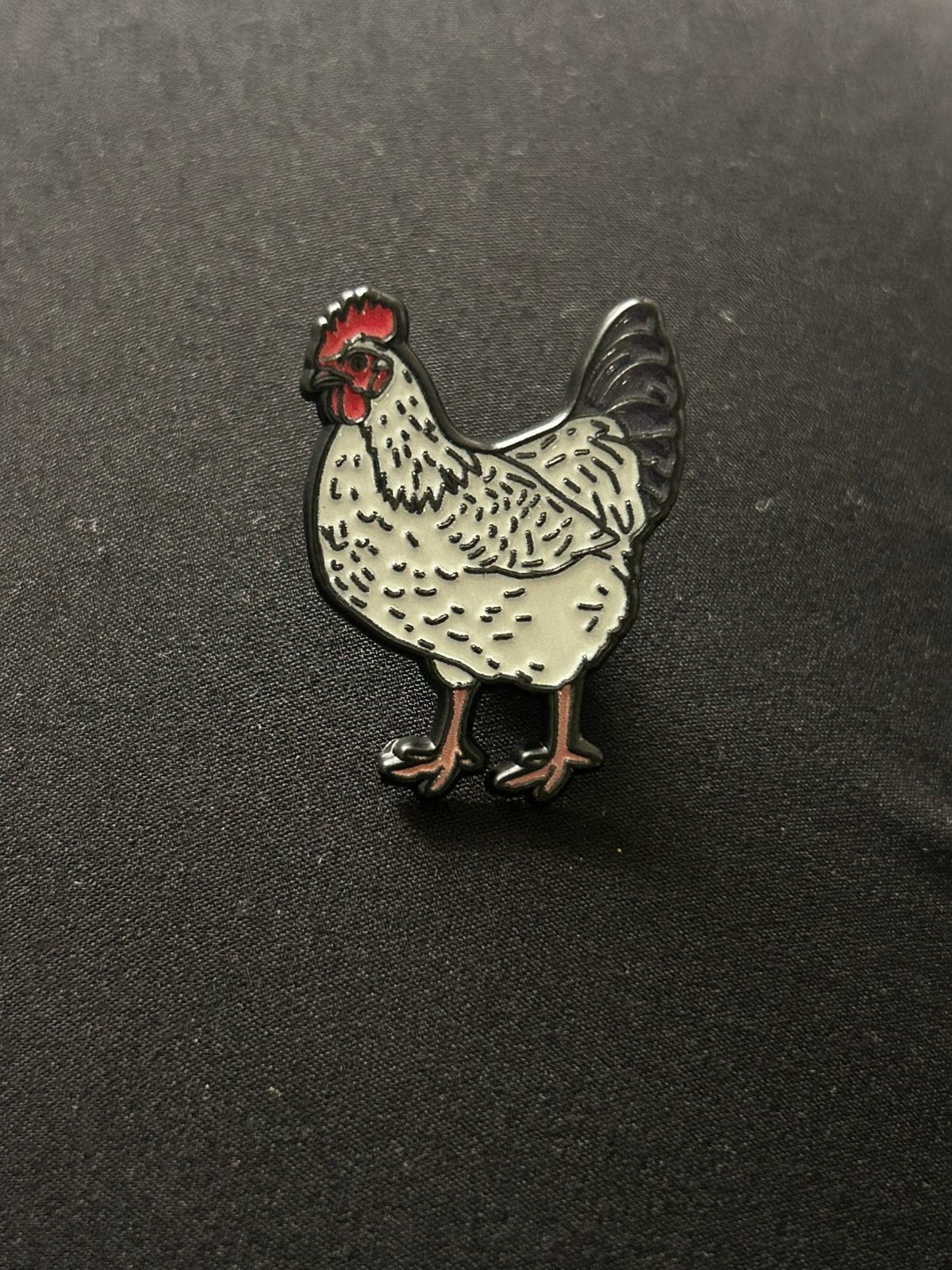 Pin kip, Verzamelen, Speldjes, Pins en Buttons, Ophalen of Verzenden, Zo goed als nieuw