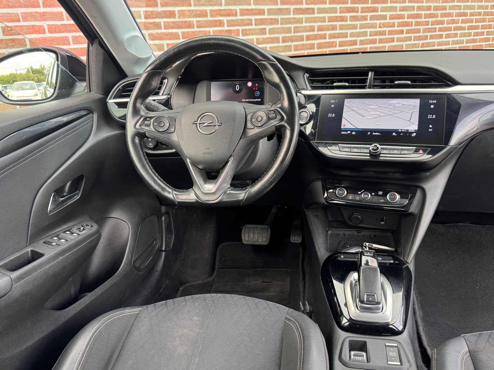 Opel Corsa 1.2 Aut | Elegance 5-Drs | Navi | Camera | Virtua, Auto's, Automaat, Regensensor, Gebruikt, Euro 6