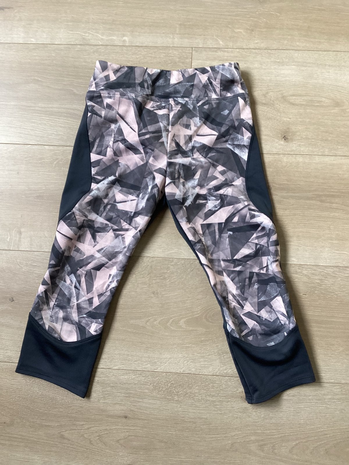 Sportlegging maat 134/140 nieuwstaat, Ophalen of Verzenden, Zo goed als nieuw, Meisje, Sport- of Zwemkleding