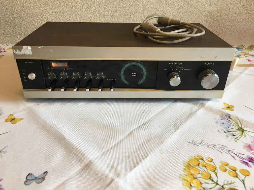 Oude standaard tuner pr incl vzk, Ophalen of Verzenden, Gebruikt