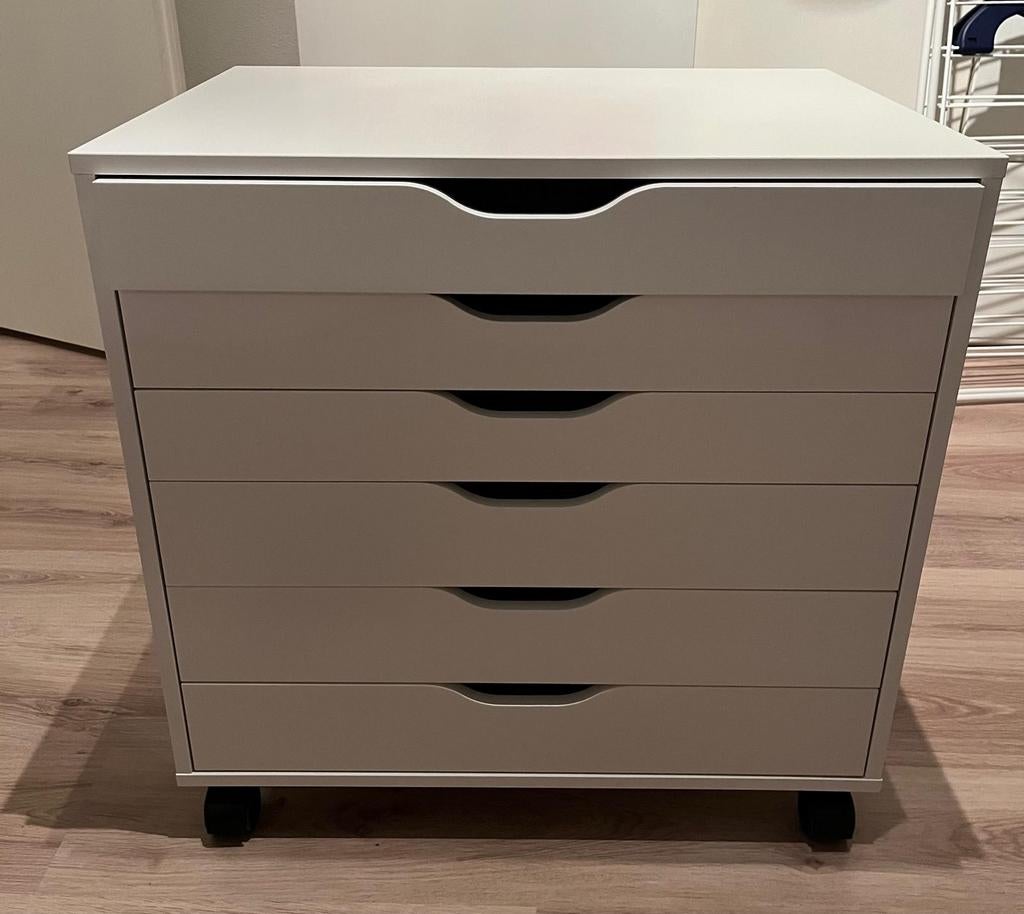 IKEA ALEX Ladeblok op wielen, wit, 67x66 cm, Huis en Inrichting, Ophalen, Overige materialen, 50 tot 100 cm, Zo goed als nieuw