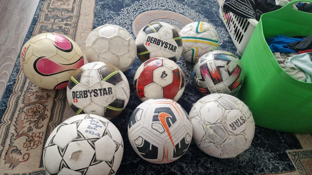 Voetballen: Derbystar, Adidas, Nike - Diverse modellen, Maat XS of kleiner, Ophalen, Gebruikt, Bal