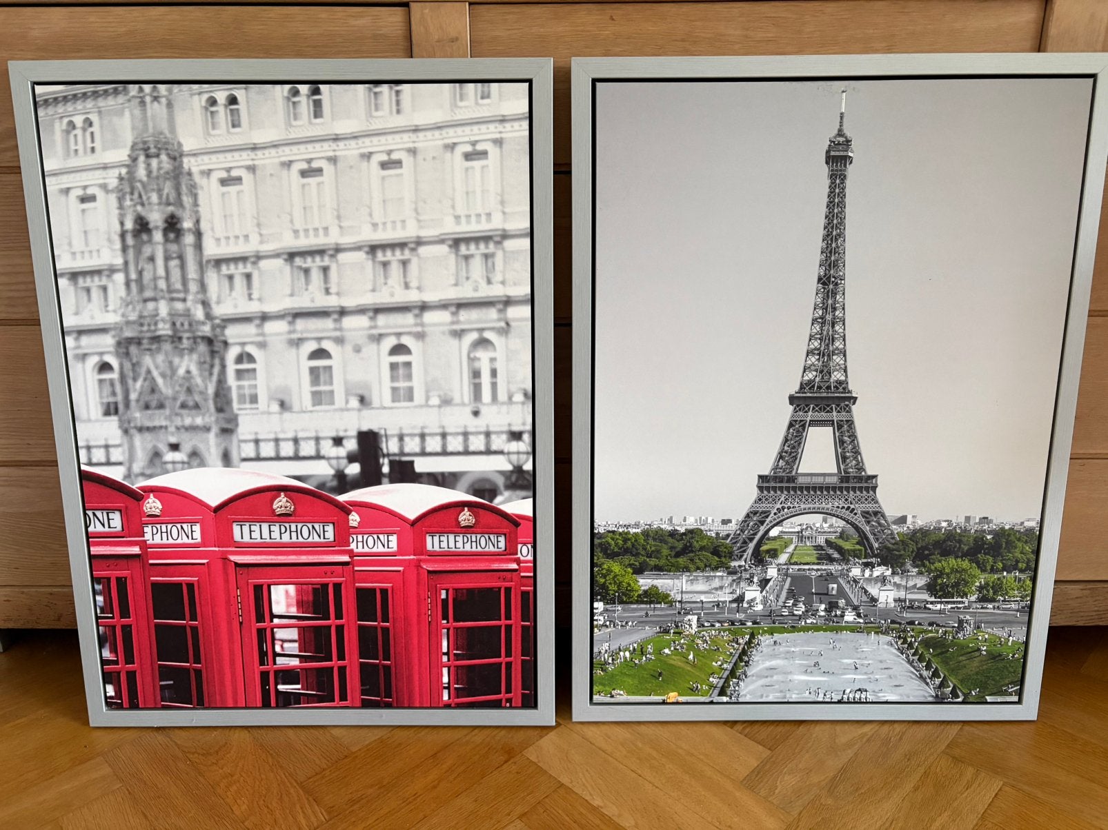 2 IKEA VILSHULT wandposters met lijst – Londen en Parijs, Huis en Inrichting, Ophalen, Zo goed als nieuw, Schilderij, 75 – 100