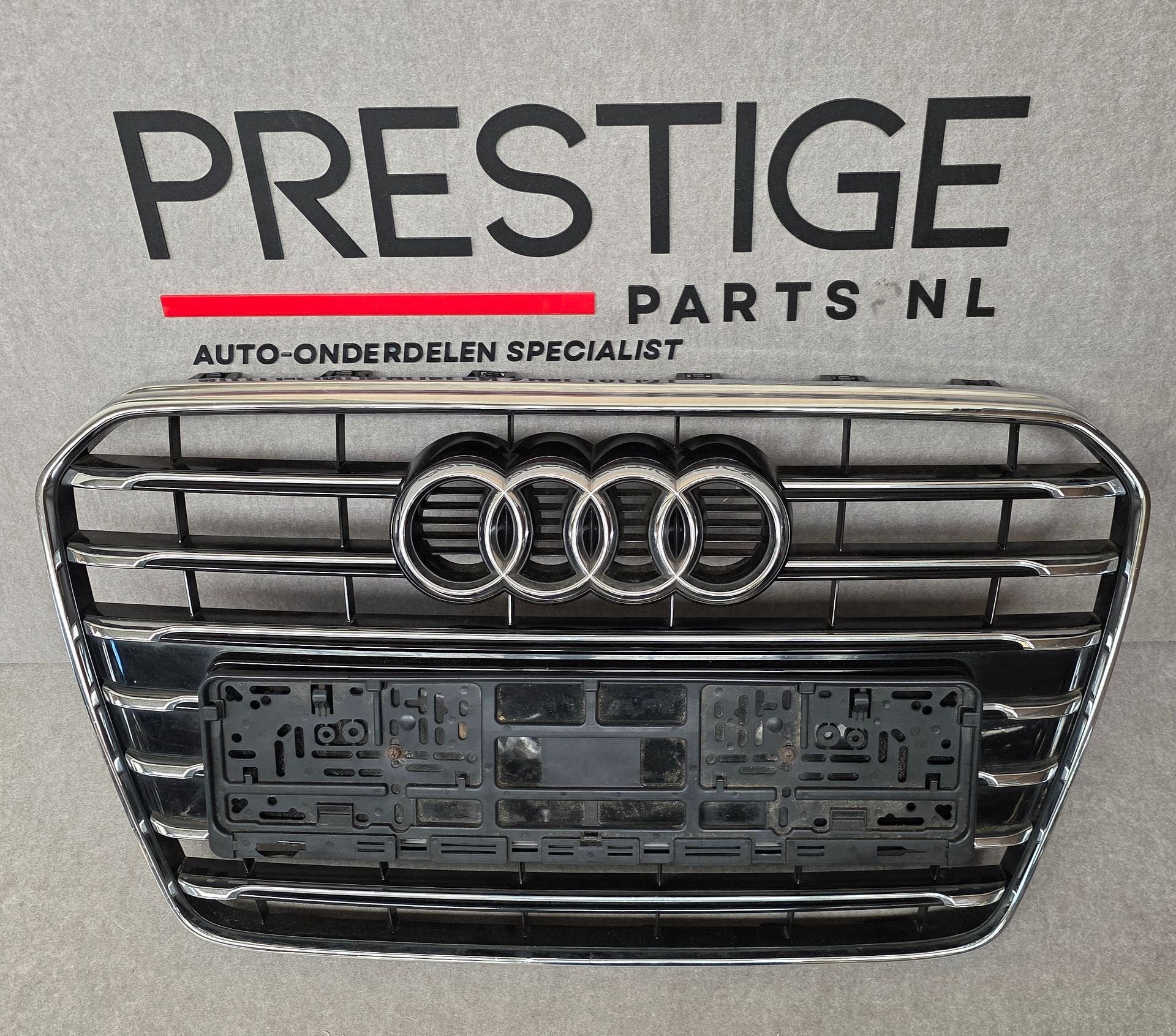 Grill Audi A5 8T Facelift S-line COMPETITION Grille bj.2012-, Gebruikt, -, Voor, Ophalen of Verzenden