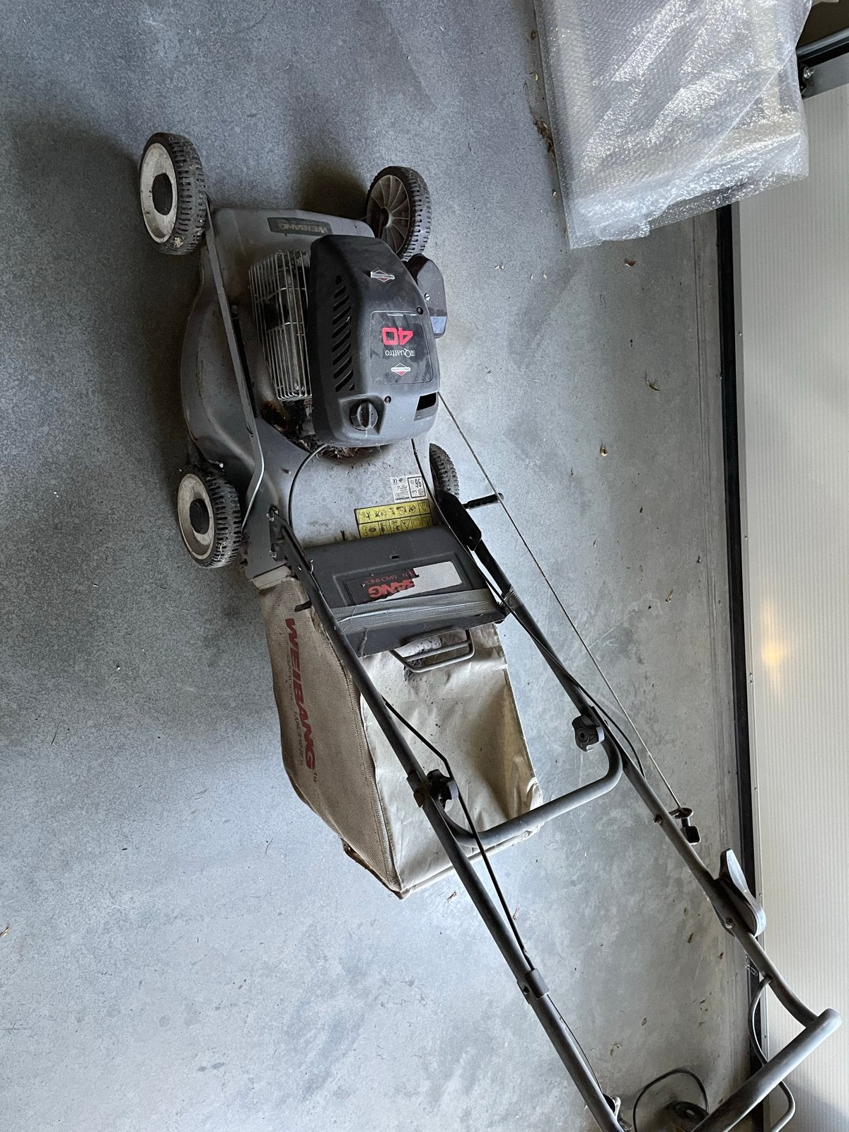 Weibang Benzine Grasmaaier met Opvangzak, Tuin en Terras, Ophalen, Cirkelmaaier, Gebruikt, 40 t/m 49 cm