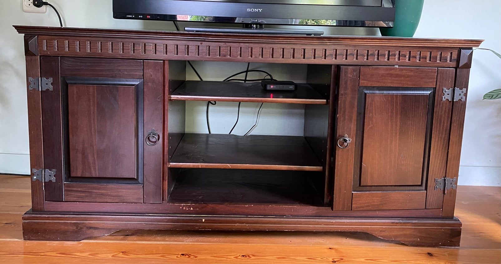 Gratis tv meubel, Ophalen, Zo goed als nieuw, 25 tot 50 cm, Minder dan 100 cm
