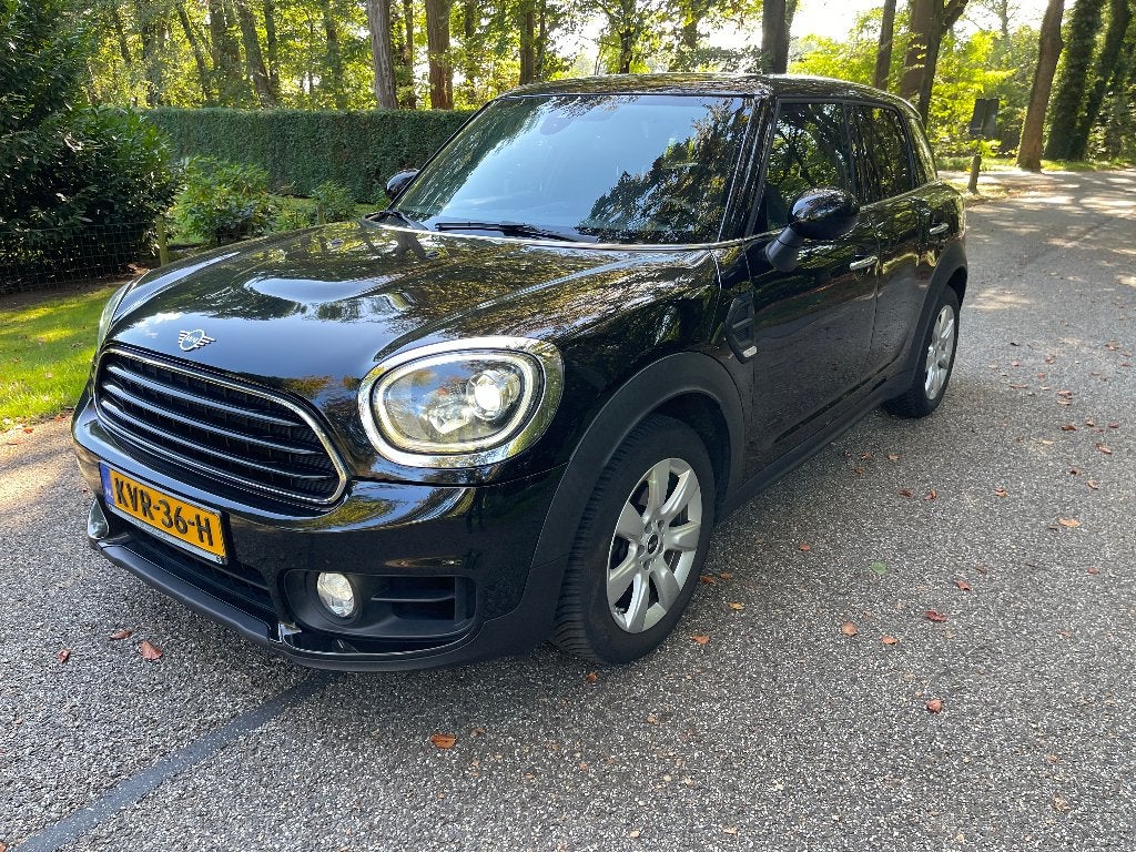 Mini Countryman 1.5 / Navigatie / Led / Topstaat / 2019 /, Dealer onderhouden, Xenon verlichting, Countryman, Zwart