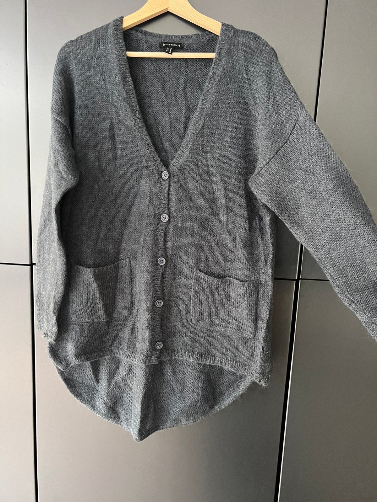 QUESTION GRIJZE WOLLEN OVERSIZED VEST MOHAIR WOL MAAT S, Ophalen of Verzenden, Zo goed als nieuw, Maat 36 (S), Grijs