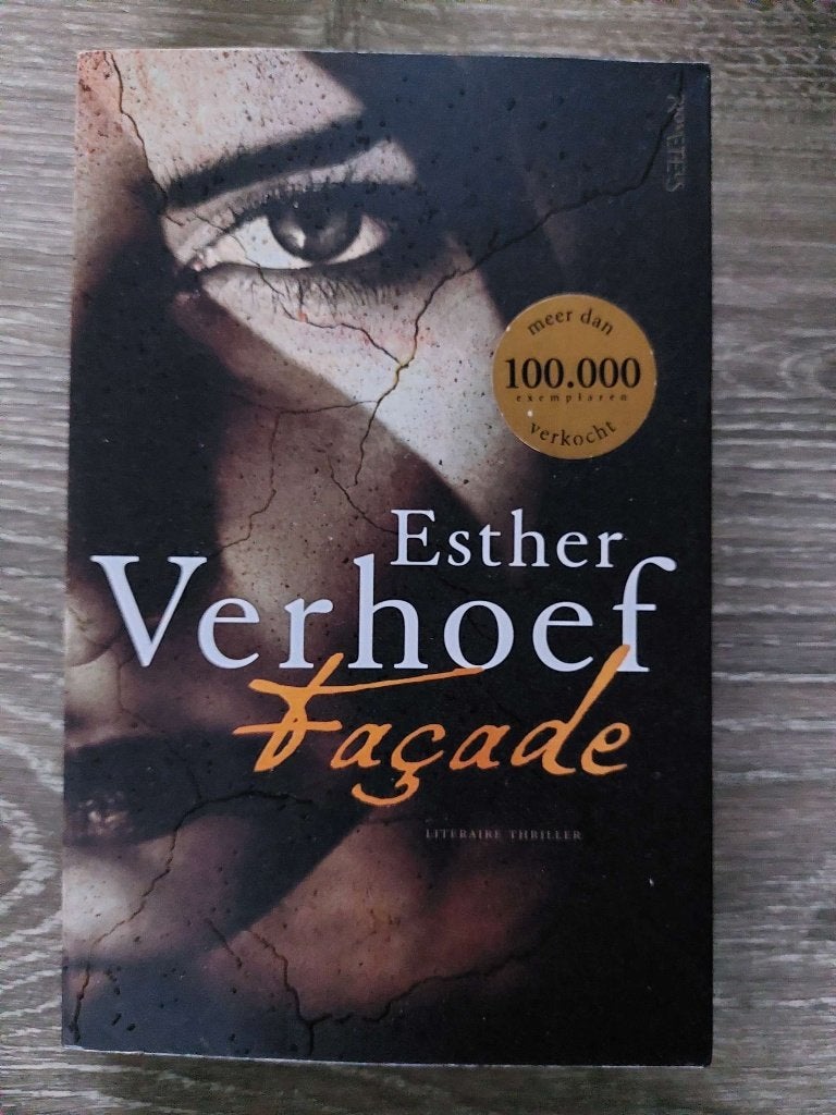 Esther Verhoef - Façade, Ophalen of Verzenden, Zo goed als nieuw, Esther Verhoef