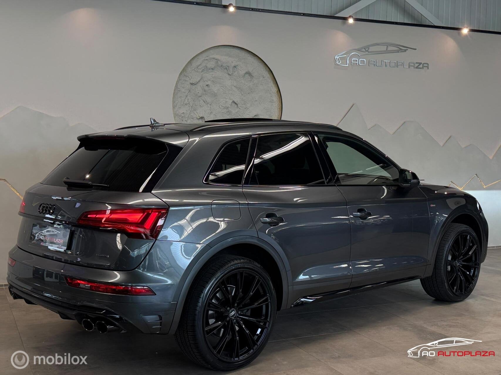 Audi Q5 50 TFSI e S edition Competition Panorama/RS Seats/B&, Automaat, Zwart, 4 cilinders, Leder