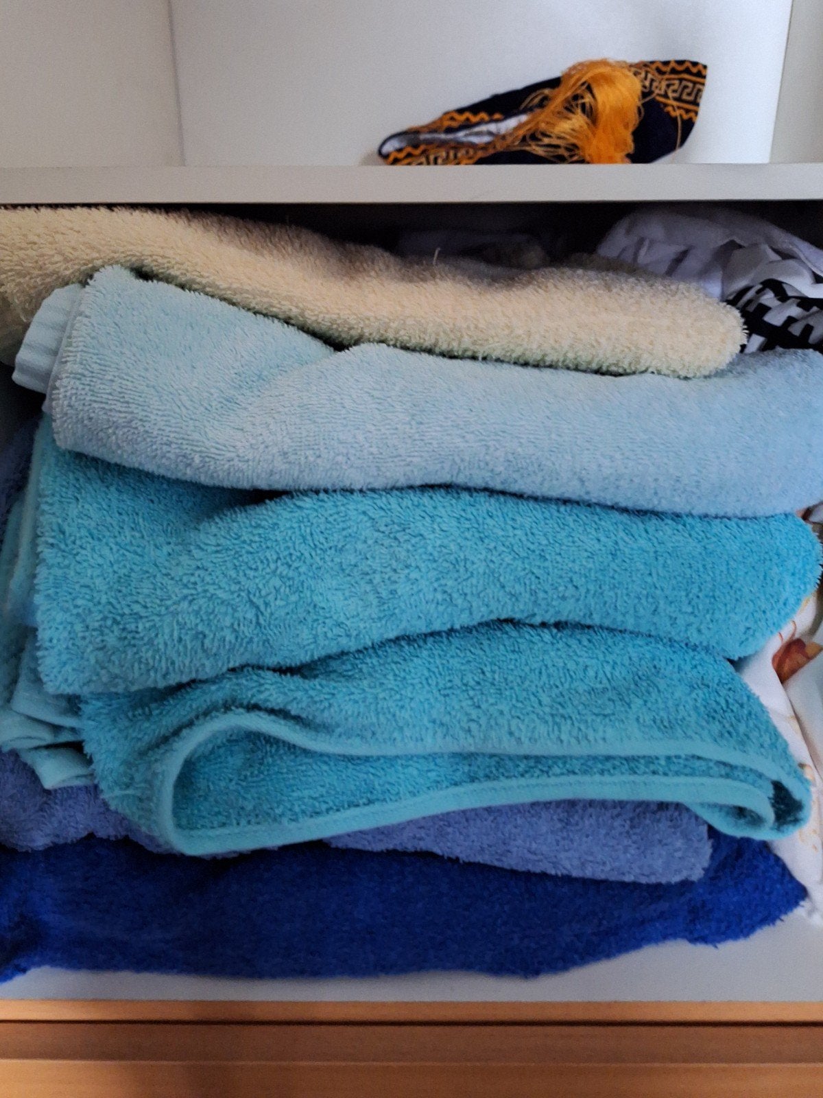 Set van diverse blauwe handdoeken, Huis en Inrichting, Badkamer | Badtextiel en Accessoires, Ophalen, Gebruikt