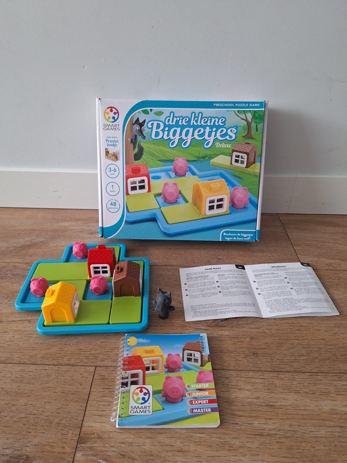SmartGames Drie Kleine Biggetjes Deluxe Puzzelspel, Ophalen of Verzenden, Zo goed als nieuw, Puzzelen