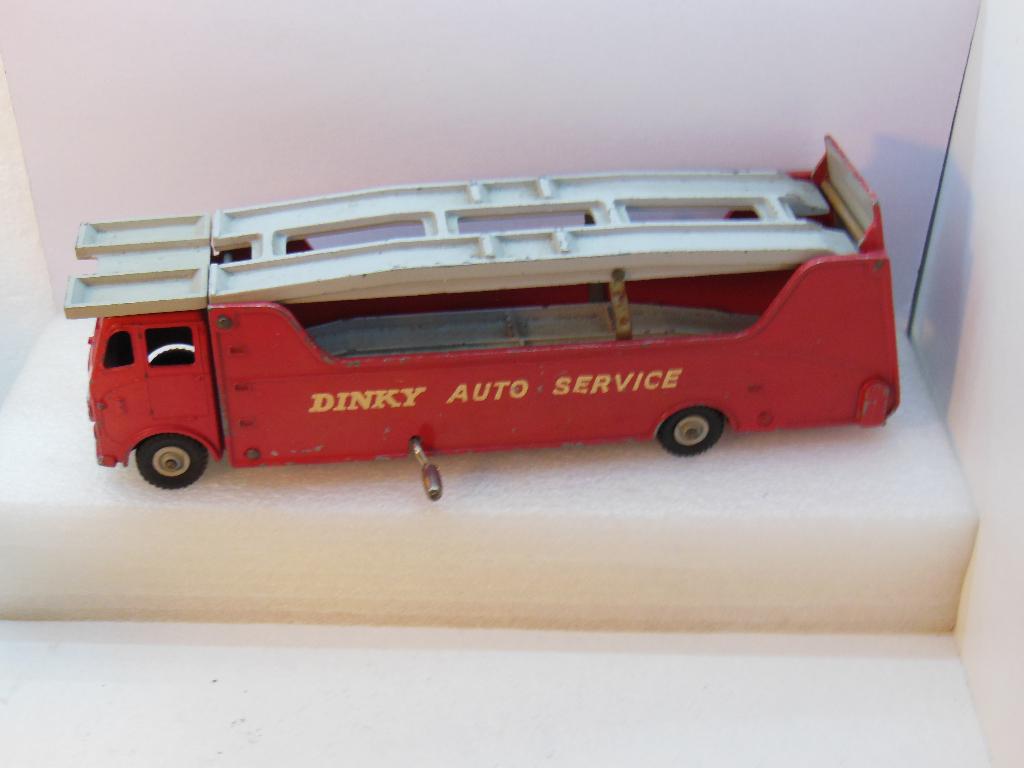 DINKY 984  Car  Carrier  - 1:43 -  Compleet, Hobby en Vrije tijd, Modelauto's | 1:43, Ophalen of Verzenden, Gebruikt, Bus of Vrachtwagen